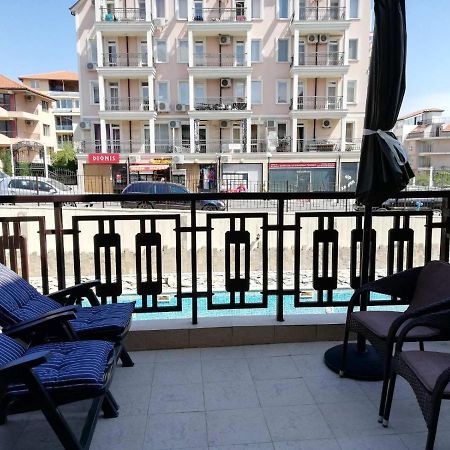 Lovely Studio In A Complex With A Pool By Flat Mаnаger Sveti Vlas Εξωτερικό φωτογραφία